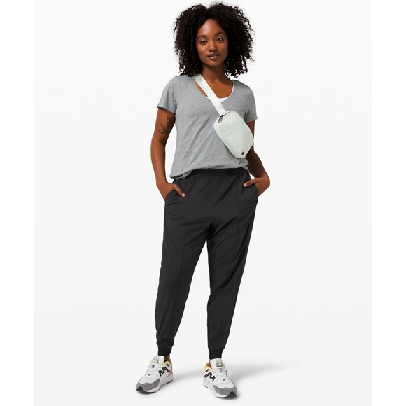 lululemon wanderer jogger